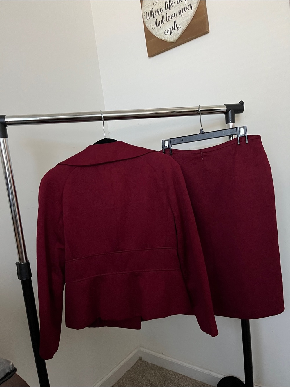 “Suits you!” - Picture 2 of 2